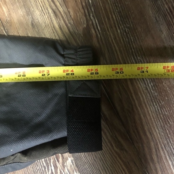 Marker Ski Jacket Men's Medium Red Full Zip Weatherproof Outdoor Travel Pockets - Picture 8 of 9